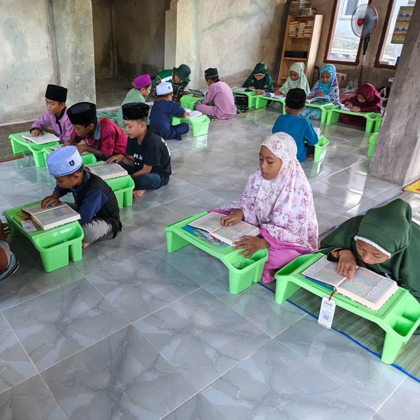 The Light of Knowledge: Waqaf Al-Quran